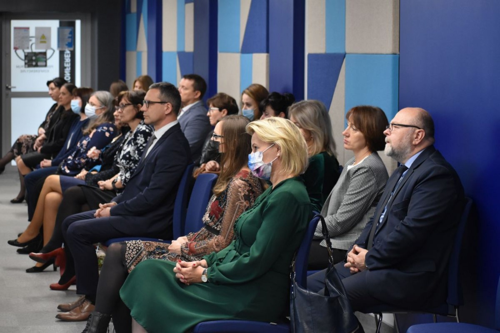 Zdjęcie w galerii na portalu naszwodzislaw.com: Powiat uhonorował nauczycieli [FOTO] wiadomości z regionu