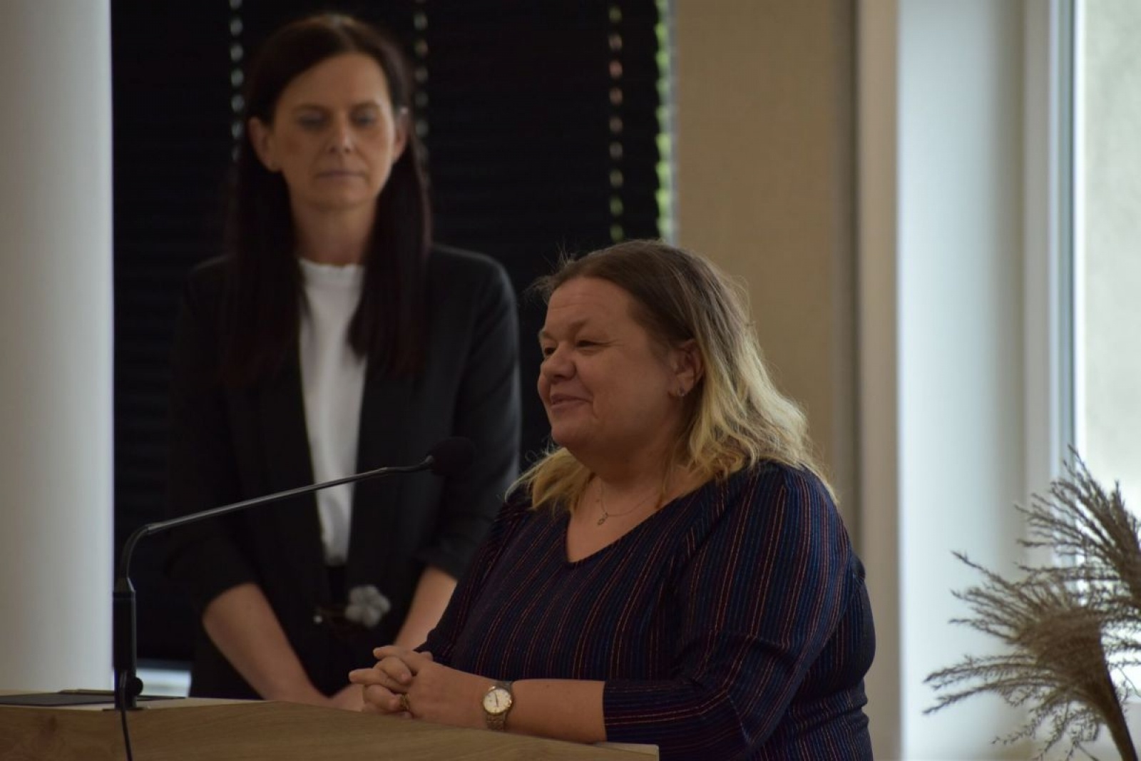 Zdjęcie w galerii na portalu naszwodzislaw.com: Powiat uhonorował nauczycieli [FOTO] wiadomości z regionu