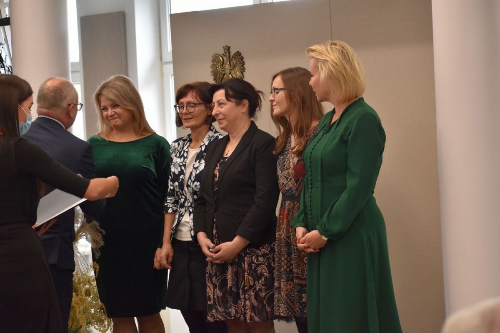 Zdjęcie w galerii na portalu naszwodzislaw.com: Powiat uhonorował nauczycieli [FOTO] wiadomości z regionu