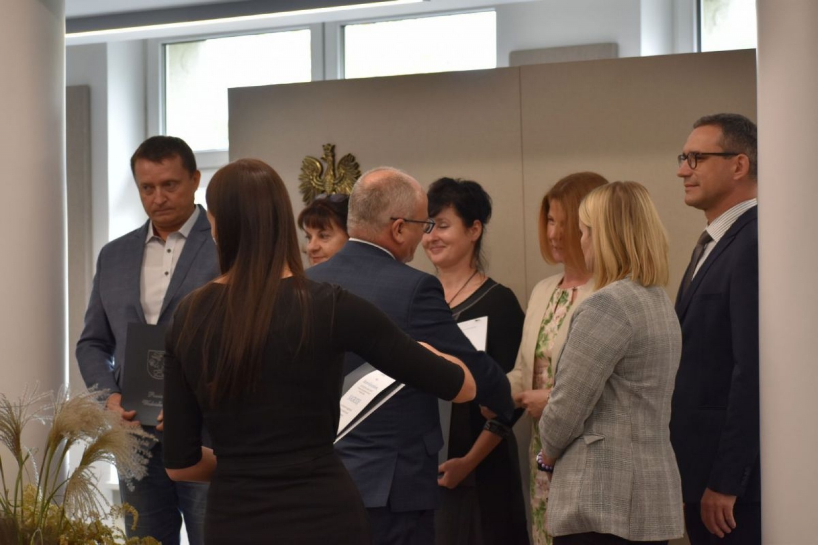 Zdjęcie w galerii na portalu naszwodzislaw.com: Powiat uhonorował nauczycieli [FOTO] wiadomości z regionu