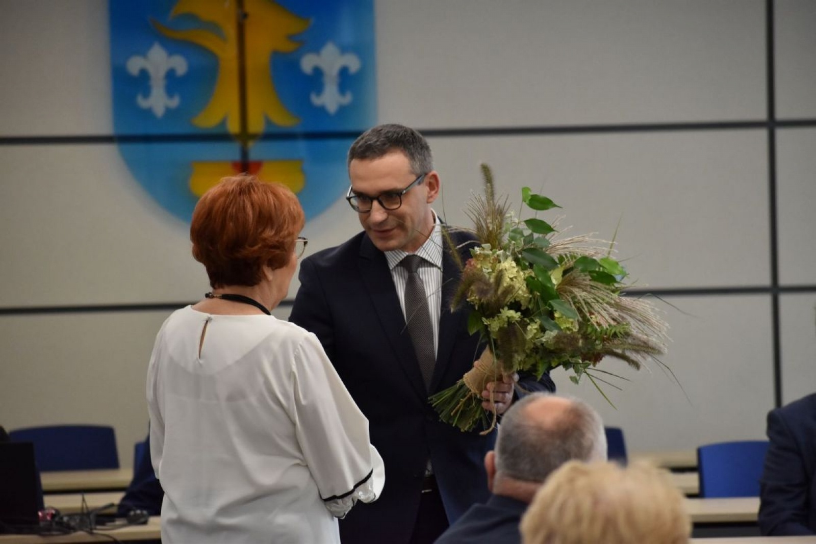 Zdjęcie w galerii na portalu naszwodzislaw.com: Powiat uhonorował nauczycieli [FOTO] wiadomości z regionu