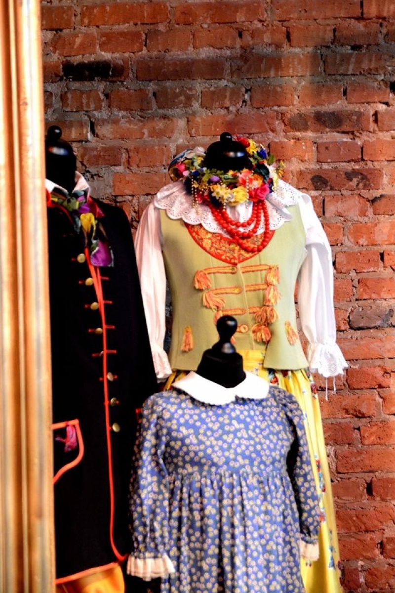 Zdjęcie w galerii na portalu naszwodzislaw.com: Konkurs gawędziarski „Fedrowani w godce” w WCK wiadomości z regionu