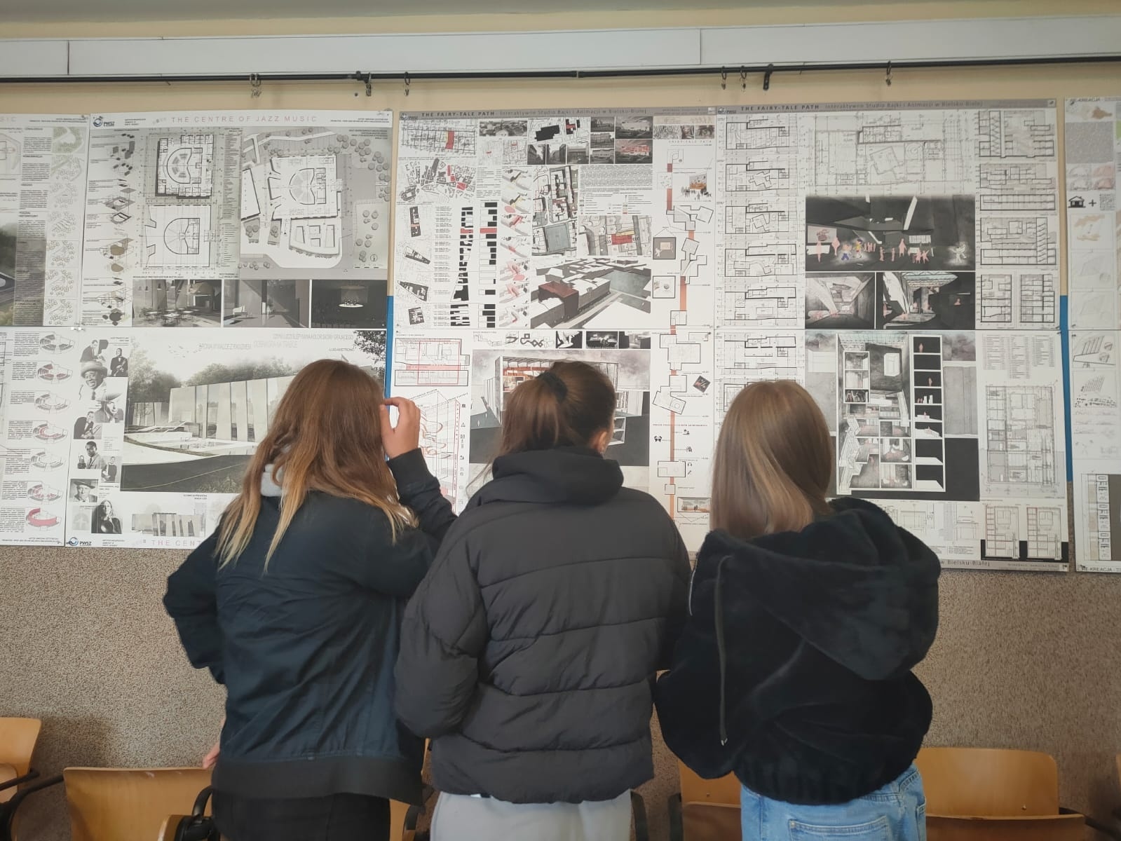 Zdjęcie w galerii na portalu naszwodzislaw.com: W PWSZ Racibórz wróciły spotkania z architekturą wiadomości z regionu