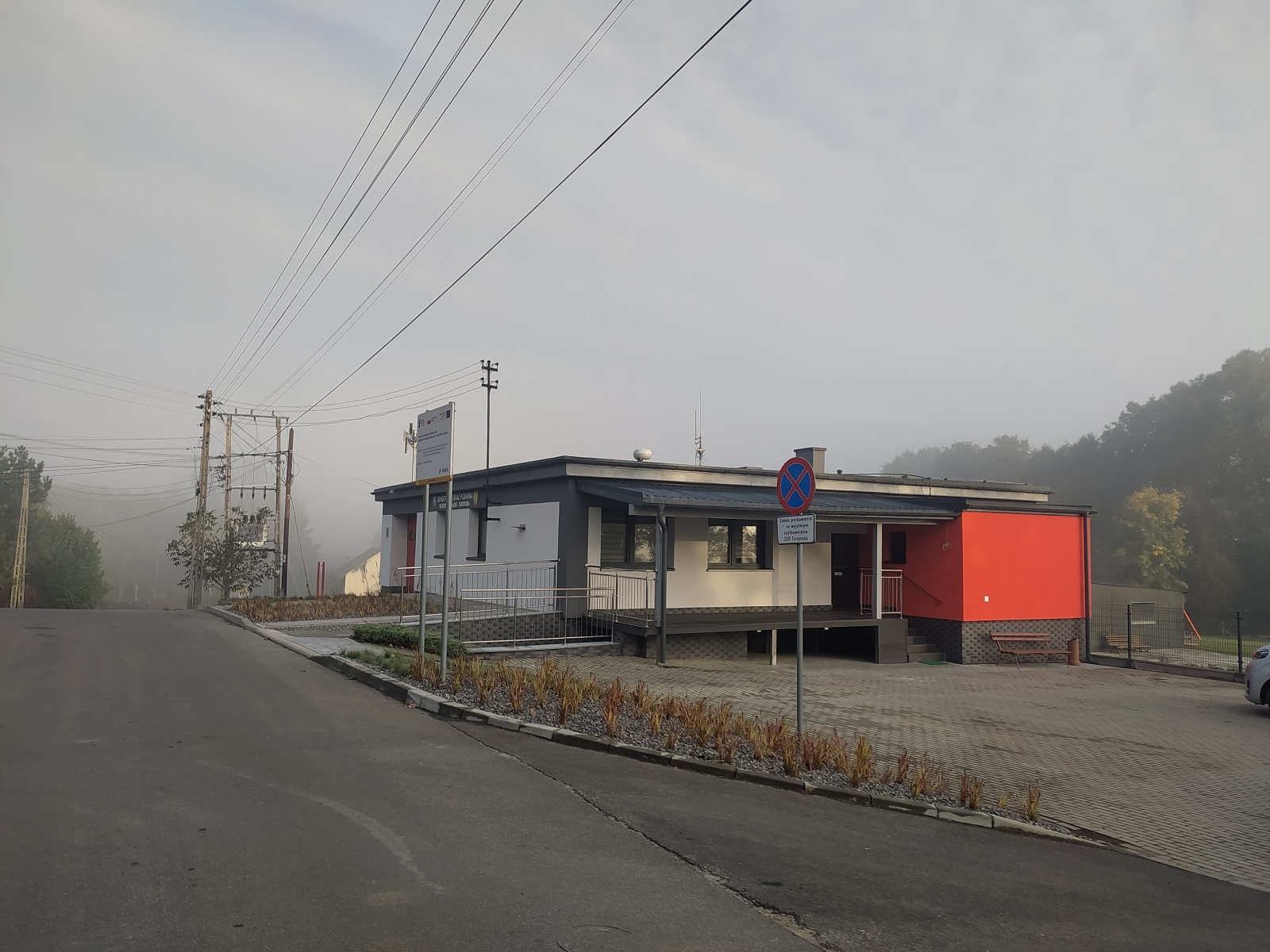 Zdjęcie w galerii na portalu naszwodzislaw.com: Jesienna obsada przed OSP Turzyczka zakończona wiadomości z regionu