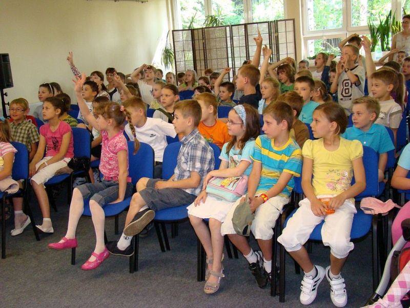 Zdjęcie w galerii na portalu naszwodzislaw.com: Wąż Prysznicowy w starej walizce wiadomości z regionu