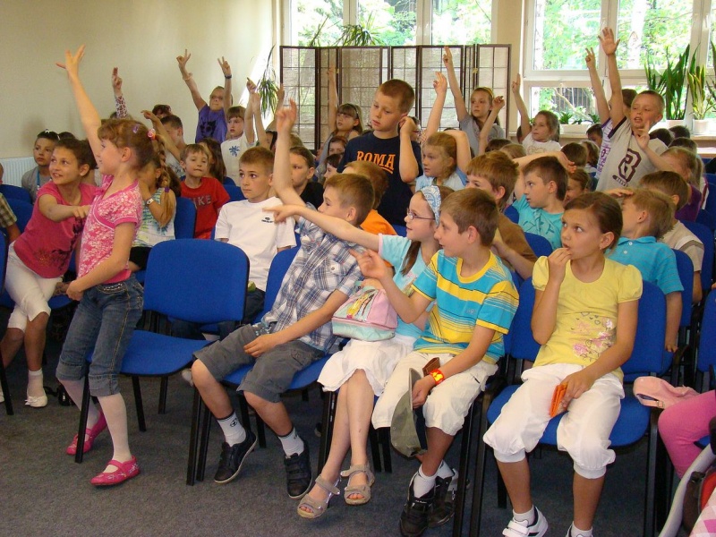 Zdjęcie w galerii na portalu naszwodzislaw.com: Wąż Prysznicowy w starej walizce wiadomości z regionu