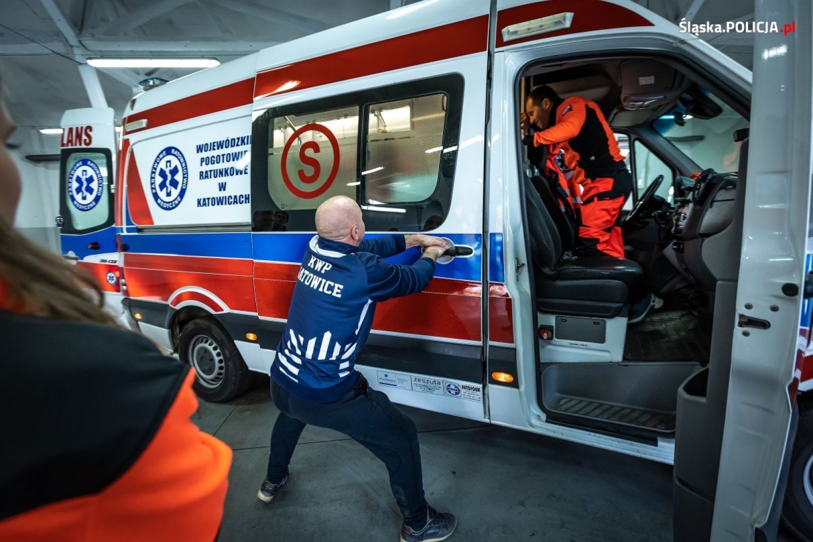Zdjęcie w galerii na portalu naszwodzislaw.com: Policjanci dzielą się umiejętnościami i wiedzą [FOTO] wiadomości z regionu
