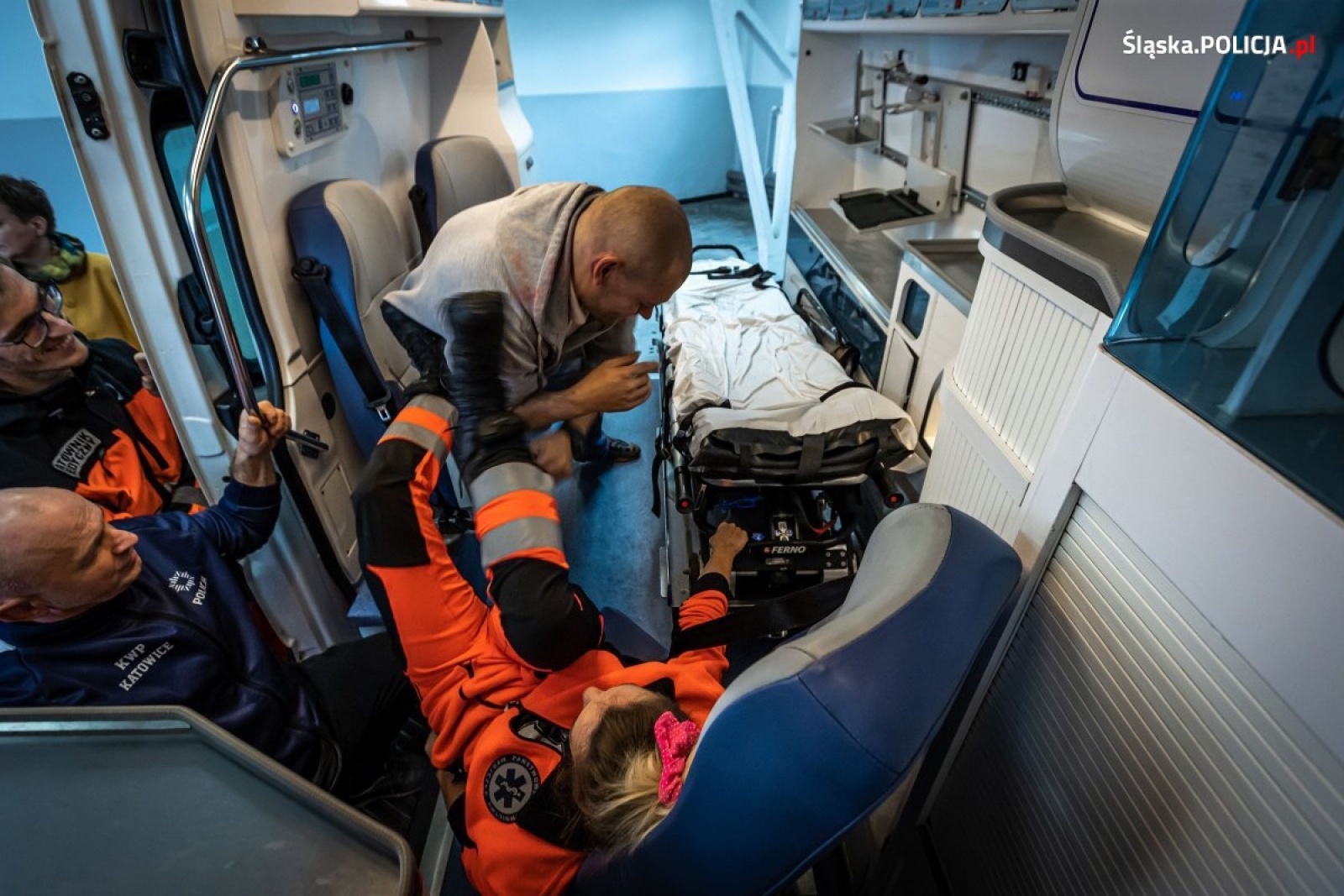 Zdjęcie w galerii na portalu naszwodzislaw.com: Policjanci dzielą się umiejętnościami i wiedzą [FOTO] wiadomości z regionu