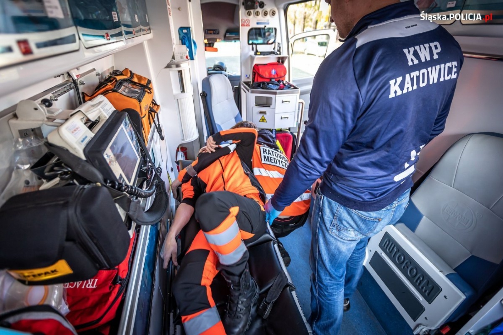 Zdjęcie w galerii na portalu naszwodzislaw.com: Policjanci dzielą się umiejętnościami i wiedzą [FOTO] wiadomości z regionu