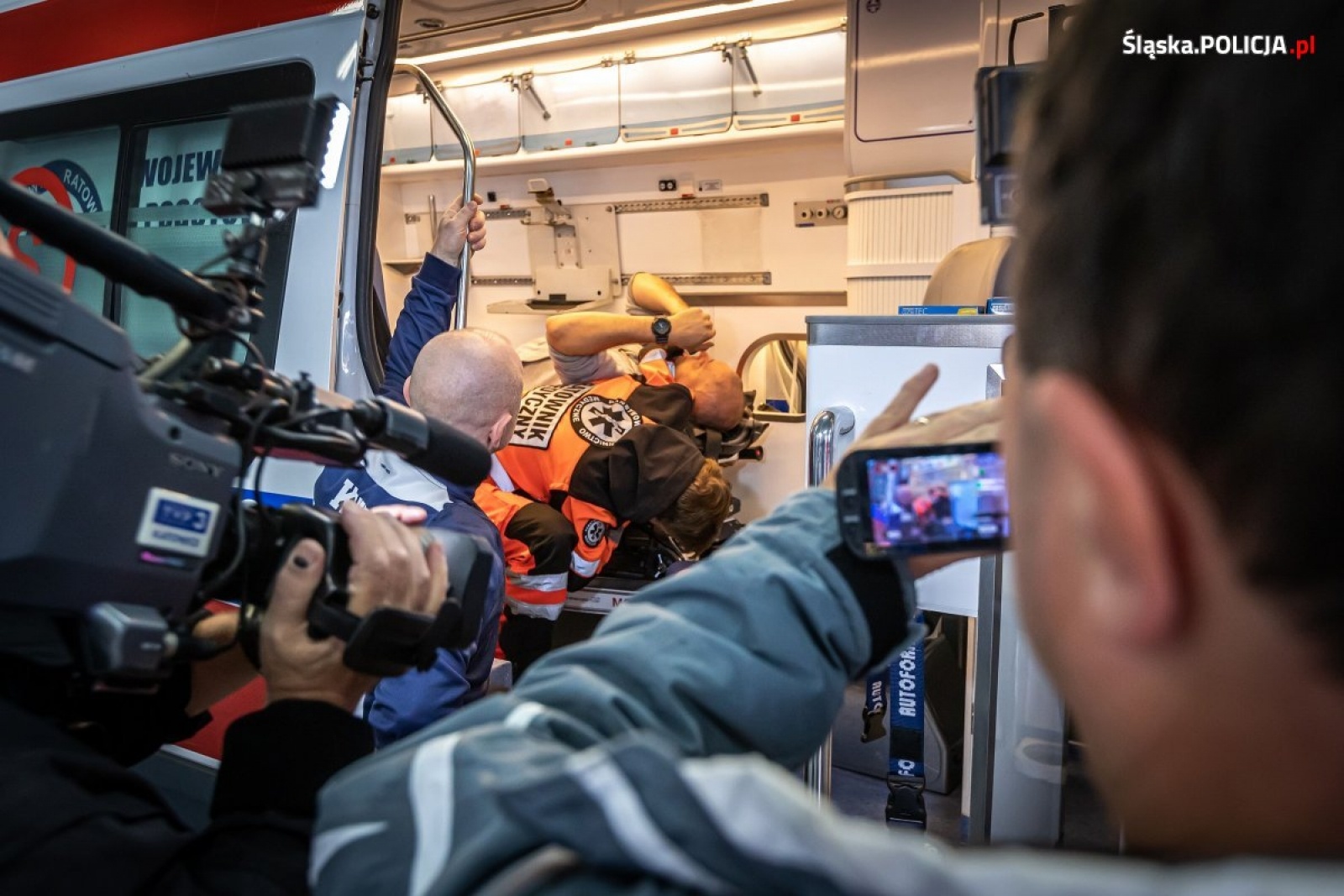 Zdjęcie w galerii na portalu naszwodzislaw.com: Policjanci dzielą się umiejętnościami i wiedzą [FOTO] wiadomości z regionu