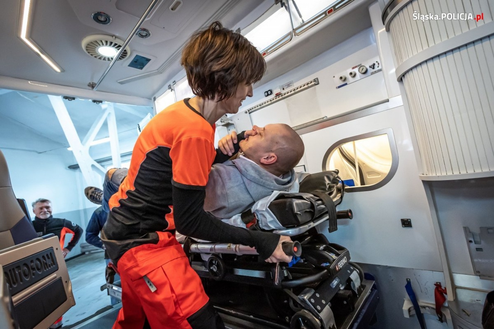 Zdjęcie w galerii na portalu naszwodzislaw.com: Policjanci dzielą się umiejętnościami i wiedzą [FOTO] wiadomości z regionu