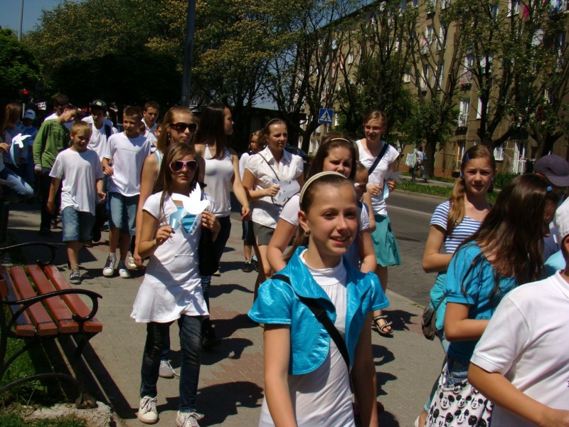 Zdjęcie w galerii na portalu naszwodzislaw.com: Dzisiaj każdy miał gołębia wiadomości z regionu