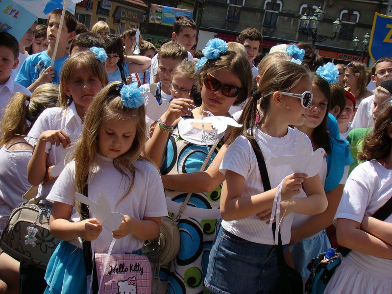 Zdjęcie w galerii na portalu naszwodzislaw.com: Dzisiaj każdy miał gołębia wiadomości z regionu