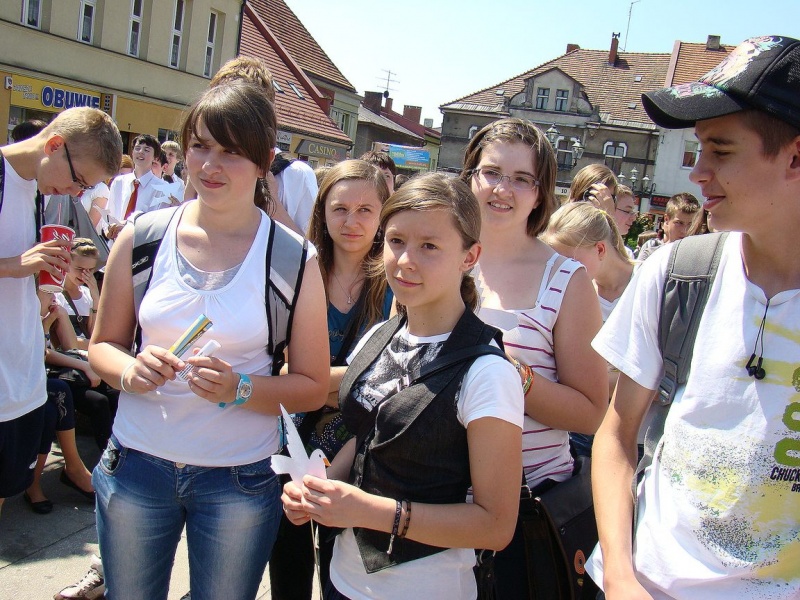 Zdjęcie w galerii na portalu naszwodzislaw.com: Dzisiaj każdy miał gołębia wiadomości z regionu