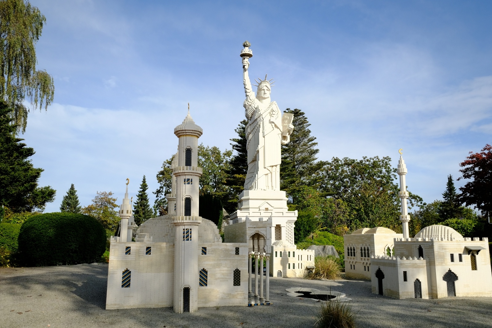 Zdjęcie w galerii na portalu naszwodzislaw.com: Jest już nowy rozkład lotów! Sprawdź nowości z Wrocławia wiadomości z regionu