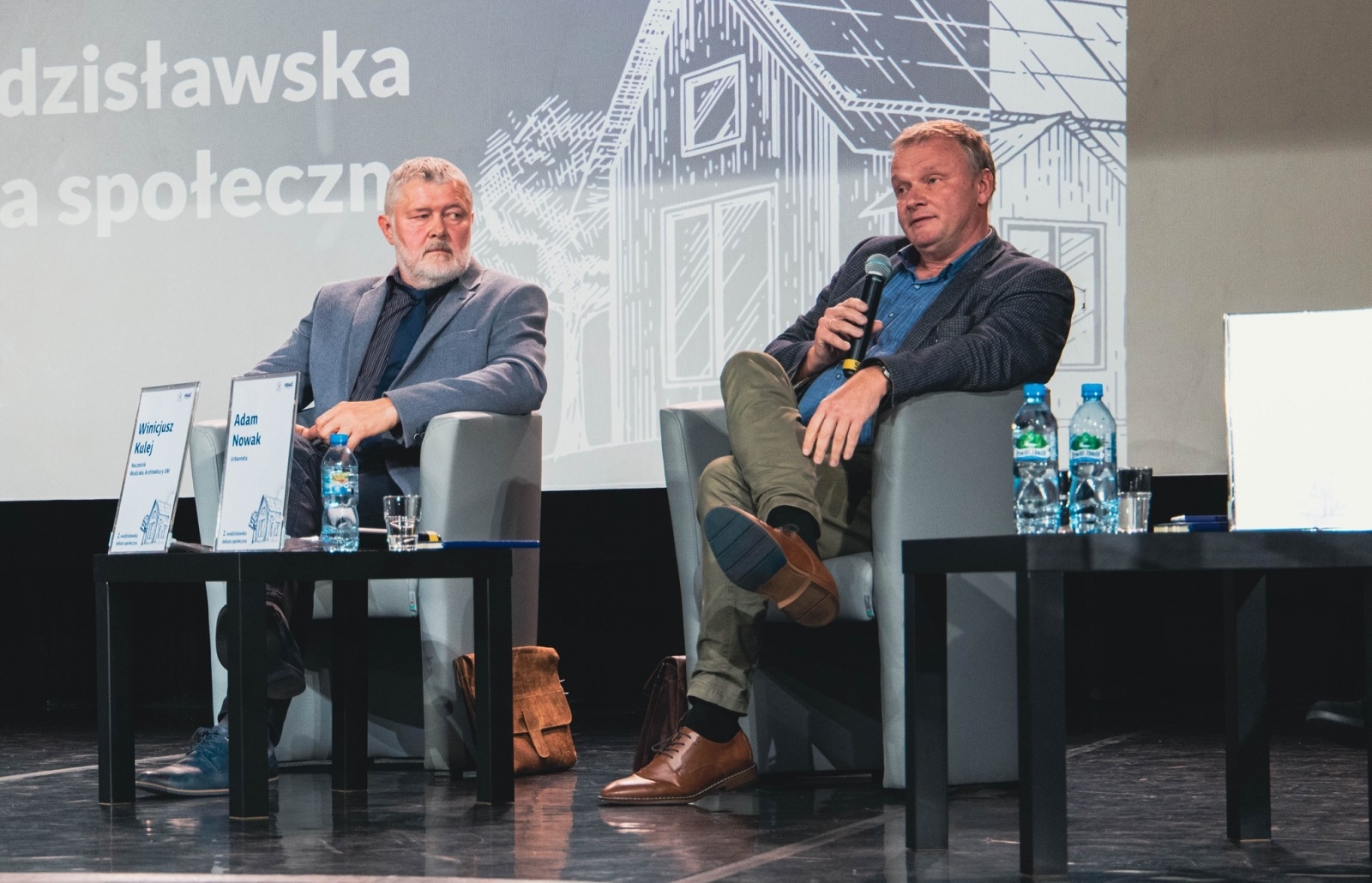 Zdjęcie w galerii na portalu naszwodzislaw.com: W WCK debatowali o rozwoju budownictwa mieszkaniowego [FOTO i WIDEO] wiadomości z regionu