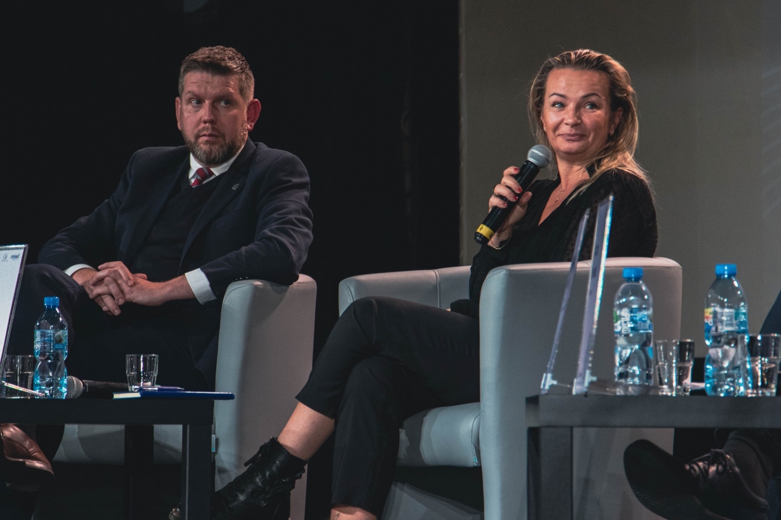 Zdjęcie w galerii na portalu naszwodzislaw.com: W WCK debatowali o rozwoju budownictwa mieszkaniowego [FOTO i WIDEO] wiadomości z regionu