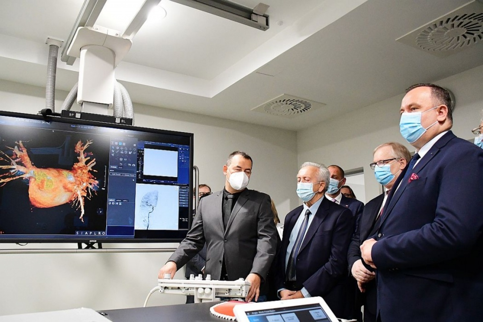 Zdjęcie w galerii na portalu naszwodzislaw.com: Śląsk stawia na nowoczesną diagnostykę nowotworową wiadomości z regionu