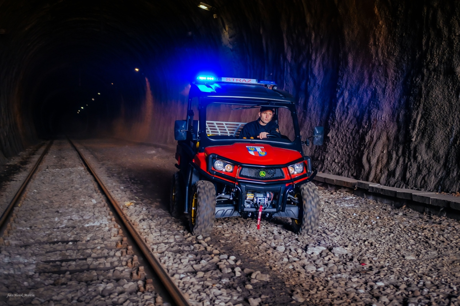 Zdjęcie w galerii na portalu naszwodzislaw.com: Strażackie ćwiczenia w rydułtowskim tunelu wiadomości z regionu