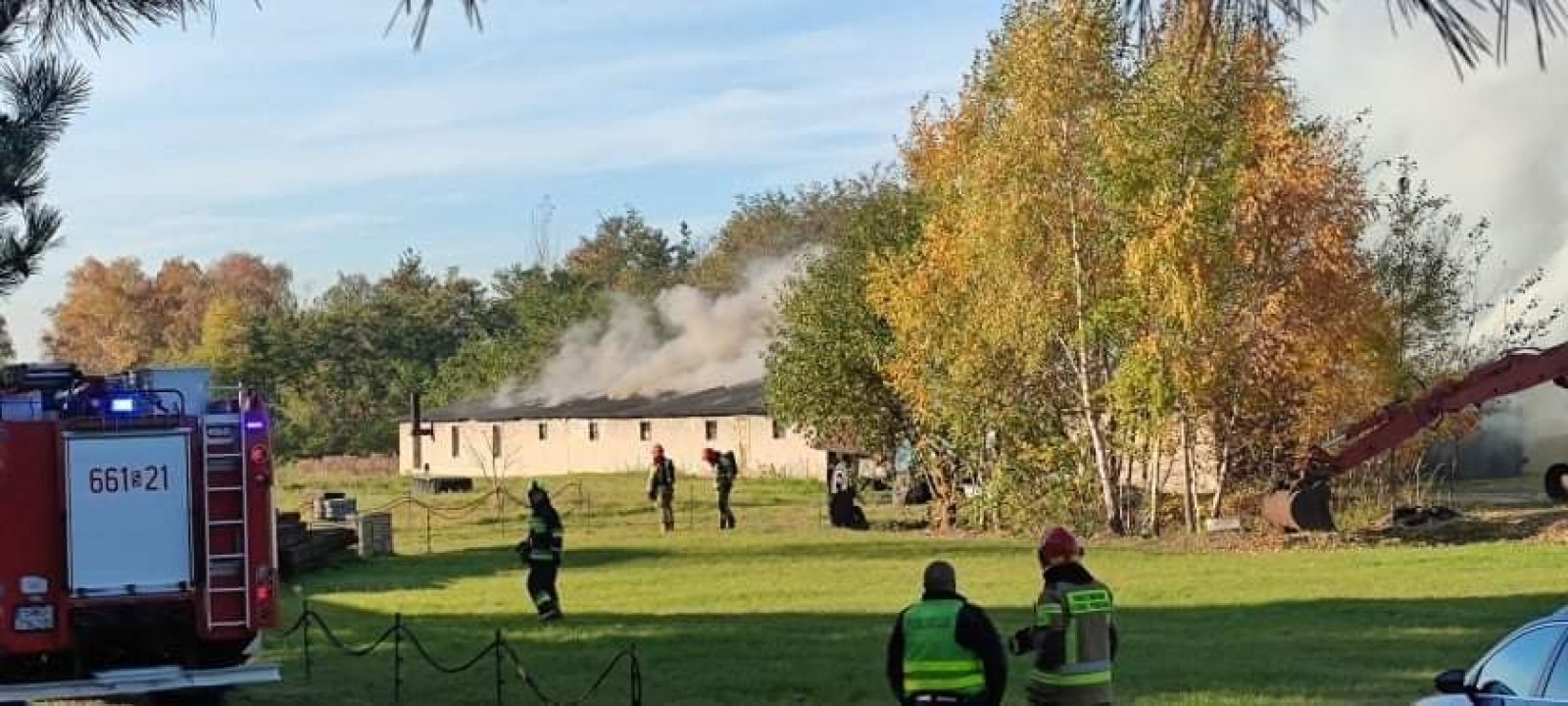 Zdjęcie w galerii na portalu naszwodzislaw.com: Pożar hali w Turzy Śląskiej [FOTO] wiadomości z regionu