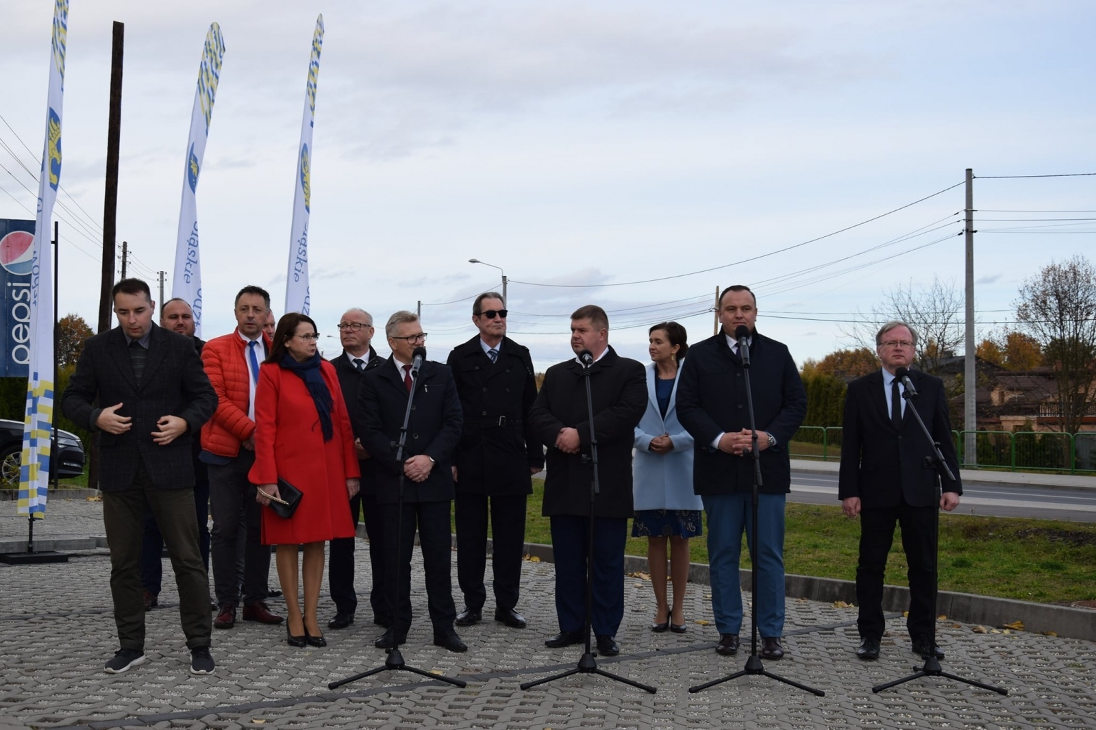 Zdjęcie w galerii na portalu naszwodzislaw.com: Przebudowa DW 933 w Gminie Mszana dobiegła końca wiadomości z regionu