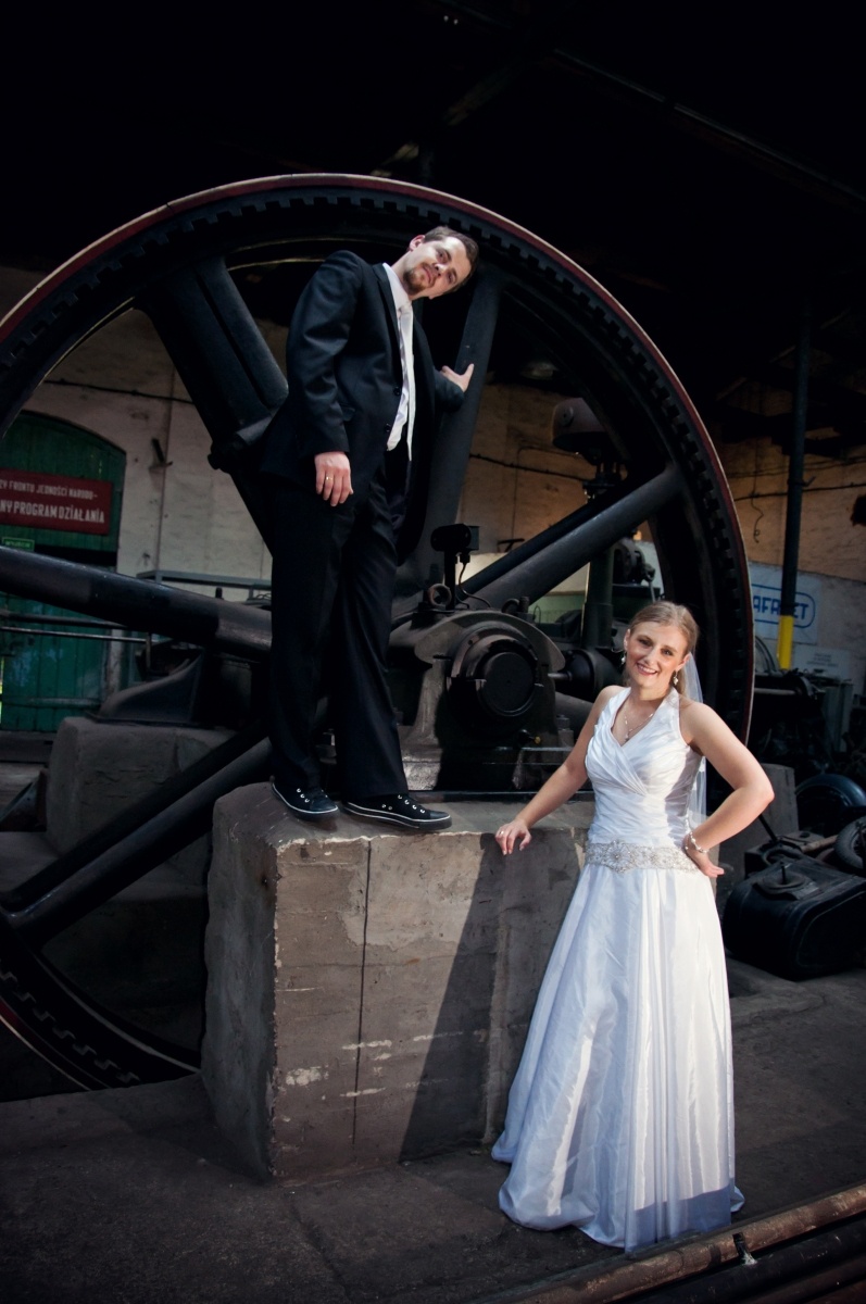 Zdjęcie w galerii na portalu naszwodzislaw.com: Przyłapany na malowaniu graffiti wiadomości z regionu