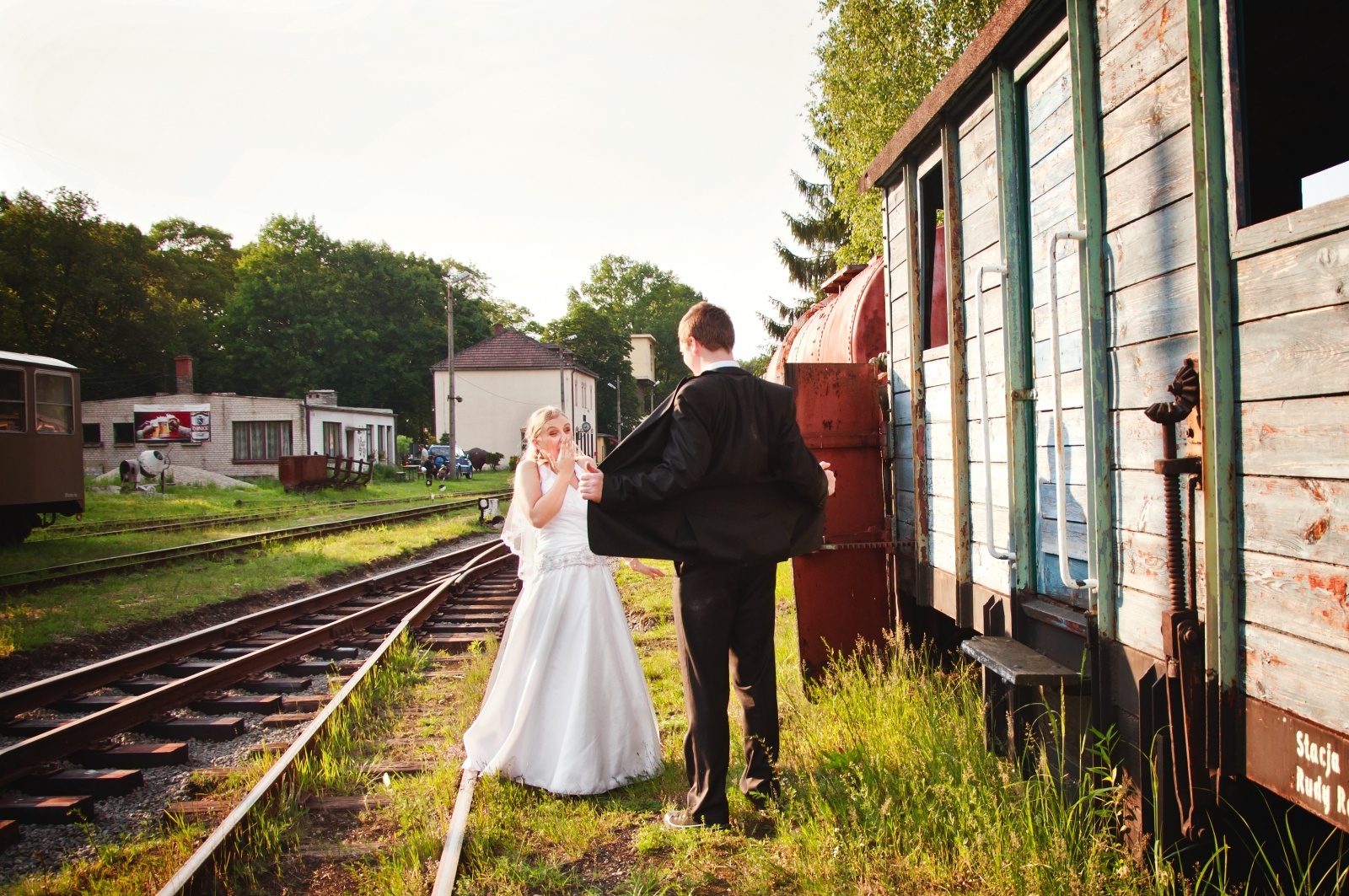 Zdjęcie w galerii na portalu naszwodzislaw.com: Przyłapany na malowaniu graffiti wiadomości z regionu