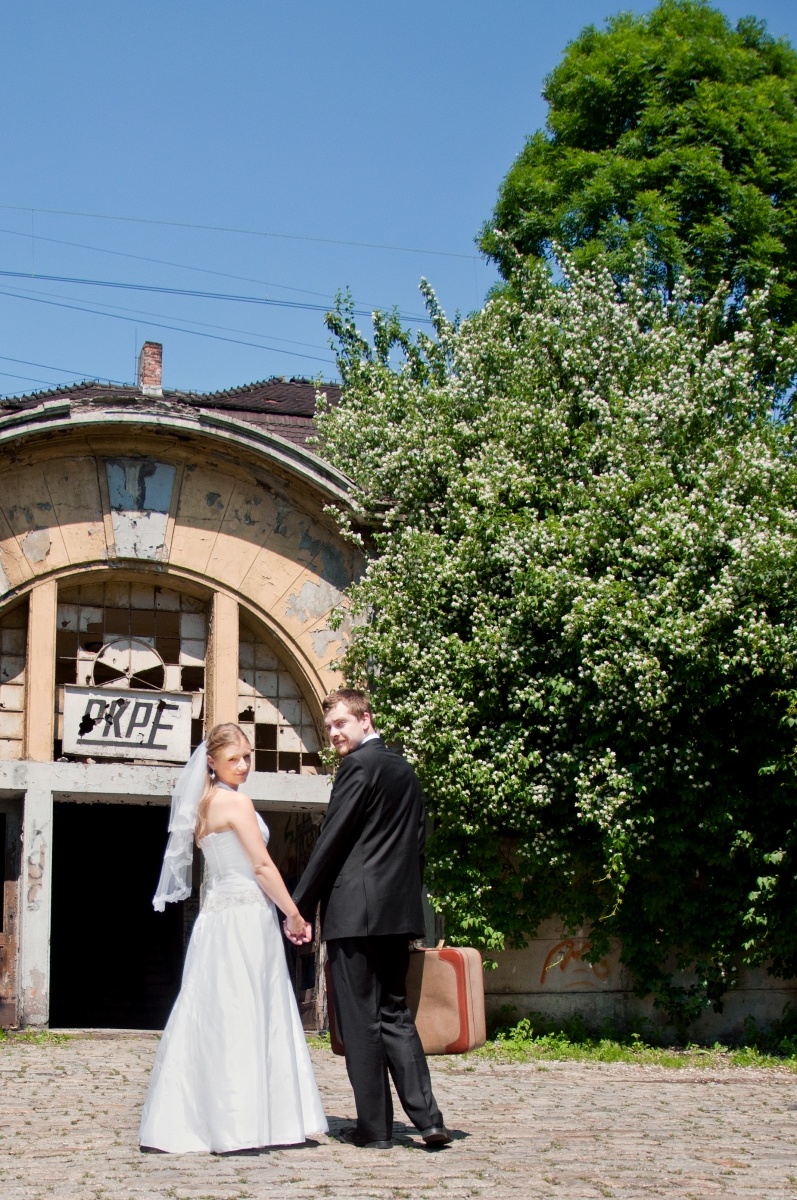 Zdjęcie w galerii na portalu naszwodzislaw.com: Przyłapany na malowaniu graffiti wiadomości z regionu