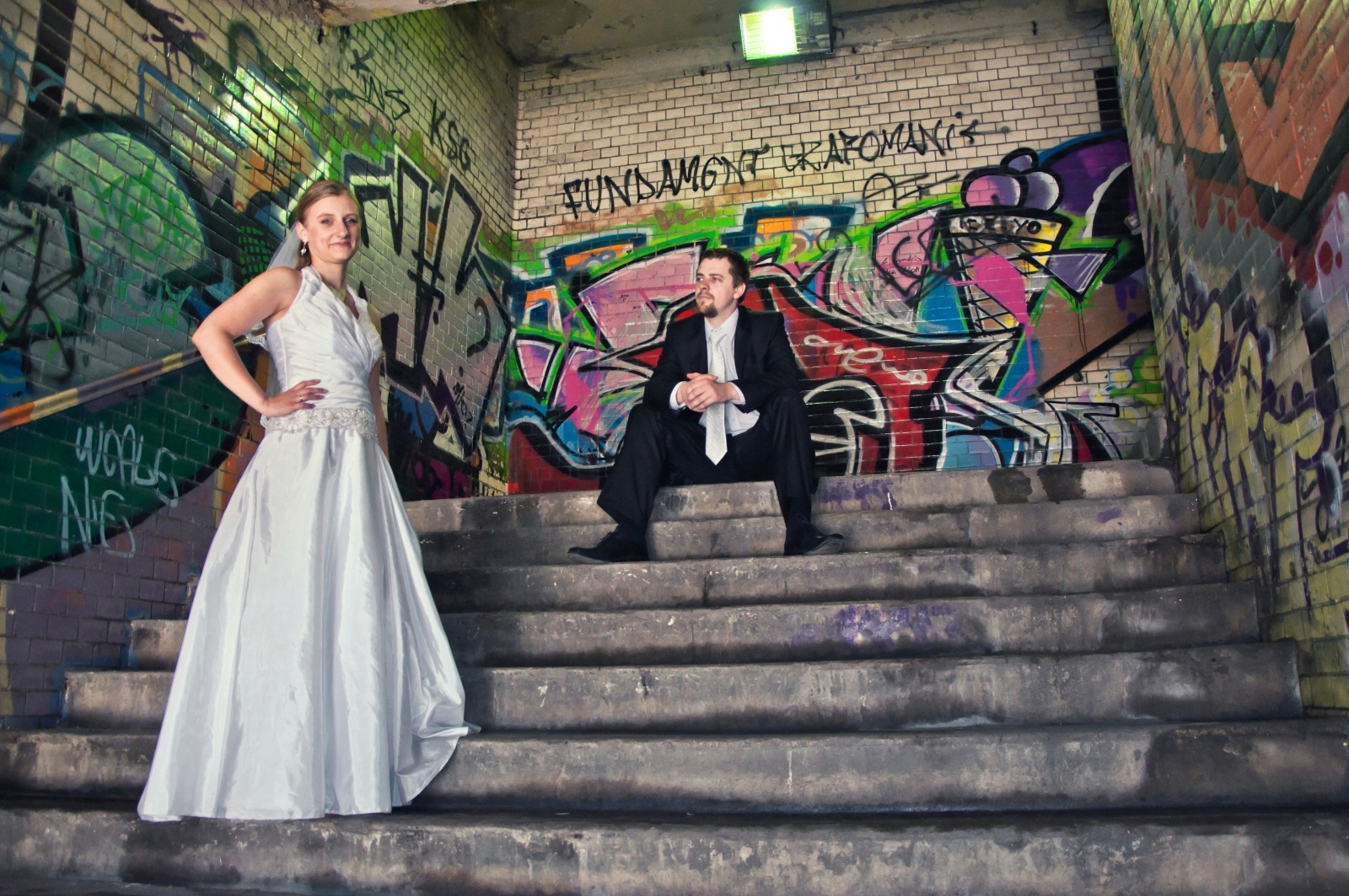 Zdjęcie w galerii na portalu naszwodzislaw.com: Przyłapany na malowaniu graffiti wiadomości z regionu