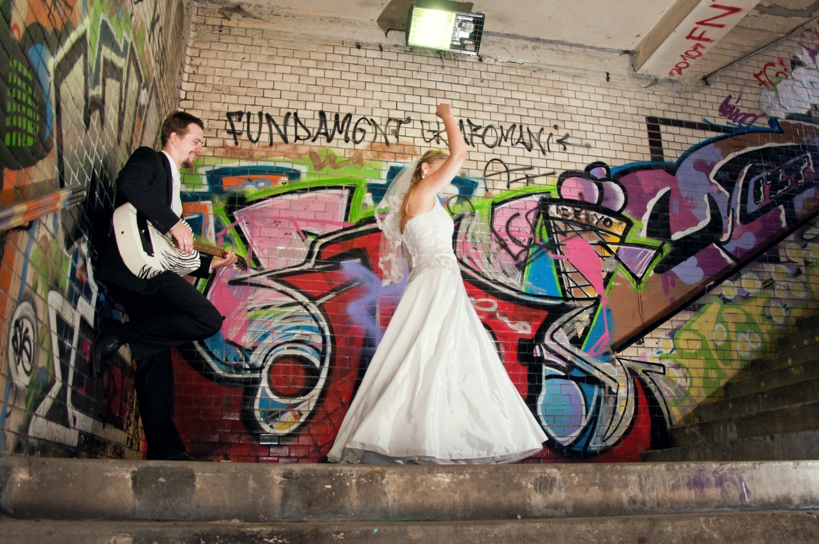 Zdjęcie w galerii na portalu naszwodzislaw.com: Przyłapany na malowaniu graffiti wiadomości z regionu