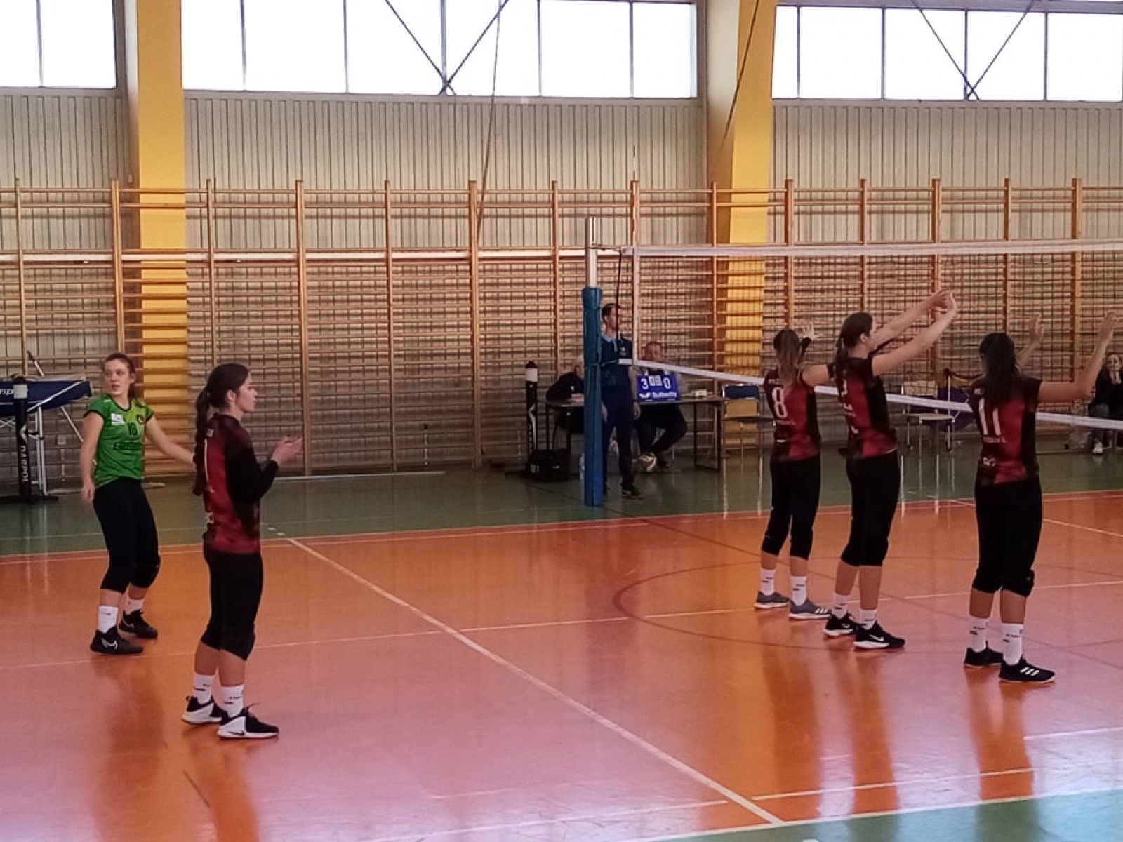 Zdjęcie w galerii na portalu naszwodzislaw.com: Siatkarki wodzisławskiej Zorzy w gazie wiadomości z regionu