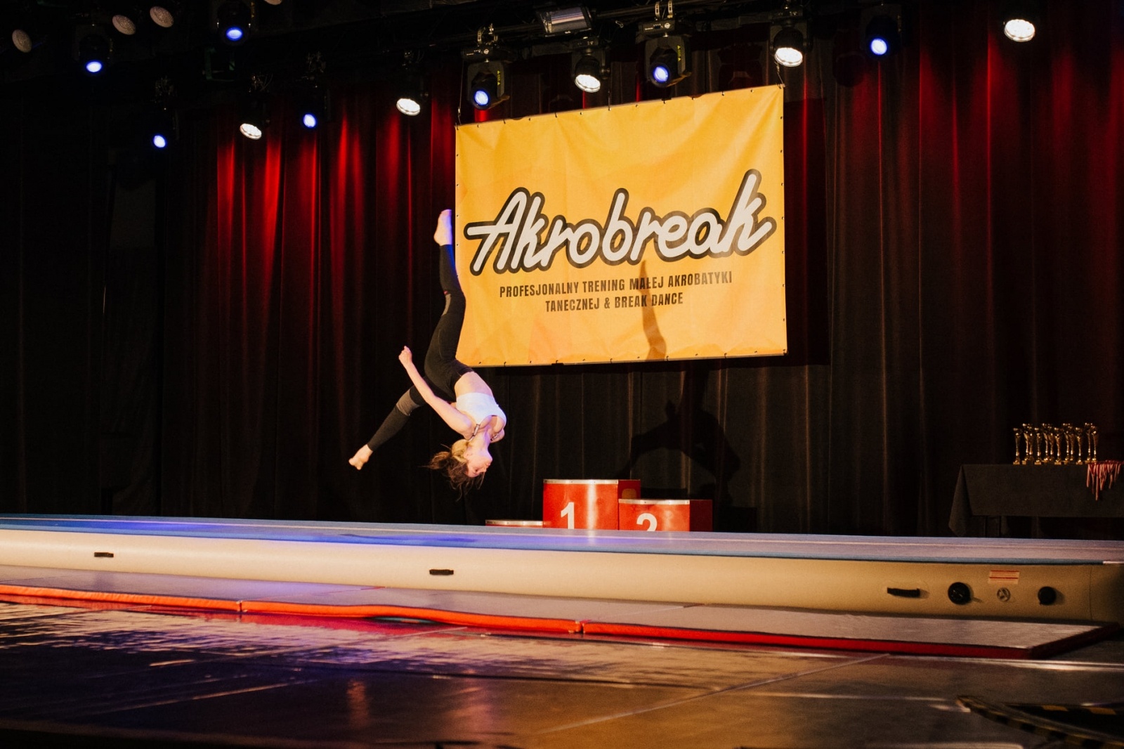 Zdjęcie w galerii na portalu naszwodzislaw.com: Zawody Akrobreak Masters w grudniu w WCK wiadomości z regionu