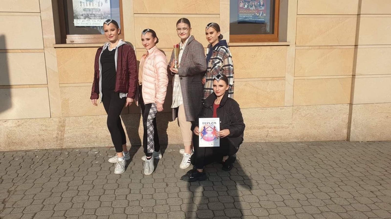 Zdjęcie w galerii na portalu naszwodzislaw.com: Zespoły z WCK nagrodzone na zawodach tanecznych wiadomości z regionu