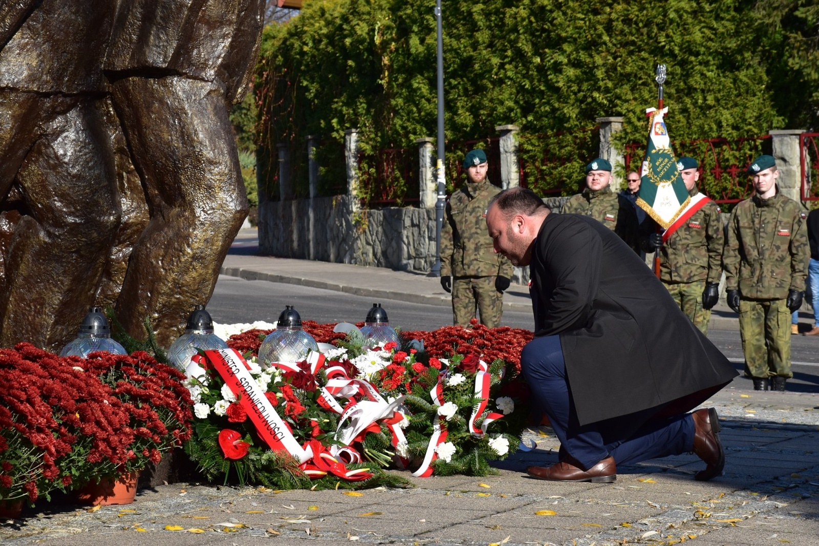 Zdjęcie w galerii na portalu naszwodzislaw.com: Obchody Dnia Niepodległości w Wodzisławiu Śląskim [FOTO] wiadomości z regionu
