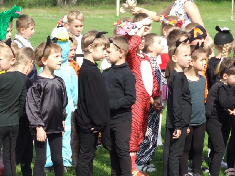 Zdjęcie w galerii na portalu naszwodzislaw.com: Mama, tata i ja - festyn w Zawadzie wiadomości z regionu