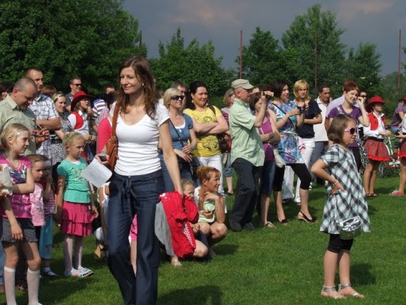 Zdjęcie w galerii na portalu naszwodzislaw.com: Mama, tata i ja - festyn w Zawadzie wiadomości z regionu