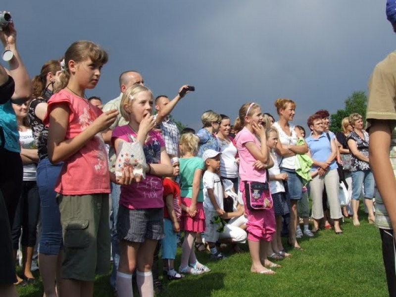Zdjęcie w galerii na portalu naszwodzislaw.com: Mama, tata i ja - festyn w Zawadzie wiadomości z regionu