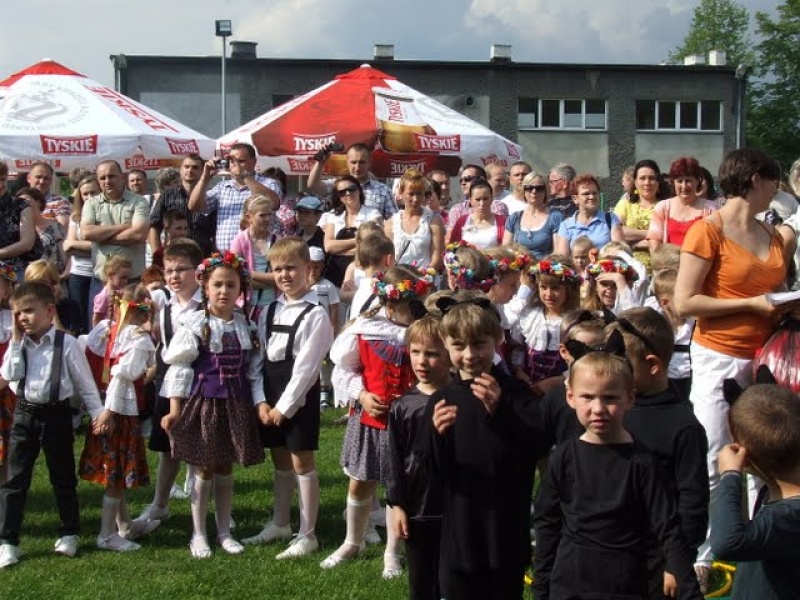 Zdjęcie w galerii na portalu naszwodzislaw.com: Mama, tata i ja - festyn w Zawadzie wiadomości z regionu