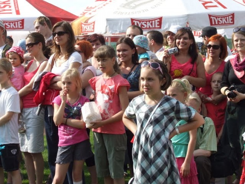 Zdjęcie w galerii na portalu naszwodzislaw.com: Mama, tata i ja - festyn w Zawadzie wiadomości z regionu