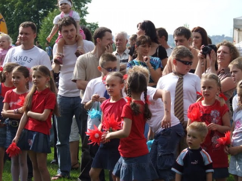 Zdjęcie w galerii na portalu naszwodzislaw.com: Mama, tata i ja - festyn w Zawadzie wiadomości z regionu