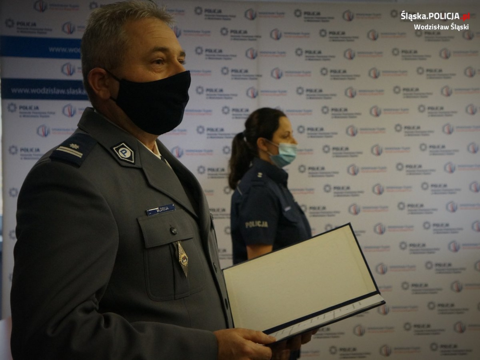 Zdjęcie w galerii na portalu naszwodzislaw.com: Nowi funkcjonariusze ślubowali w wodzisławskiej komendzie wiadomości z regionu