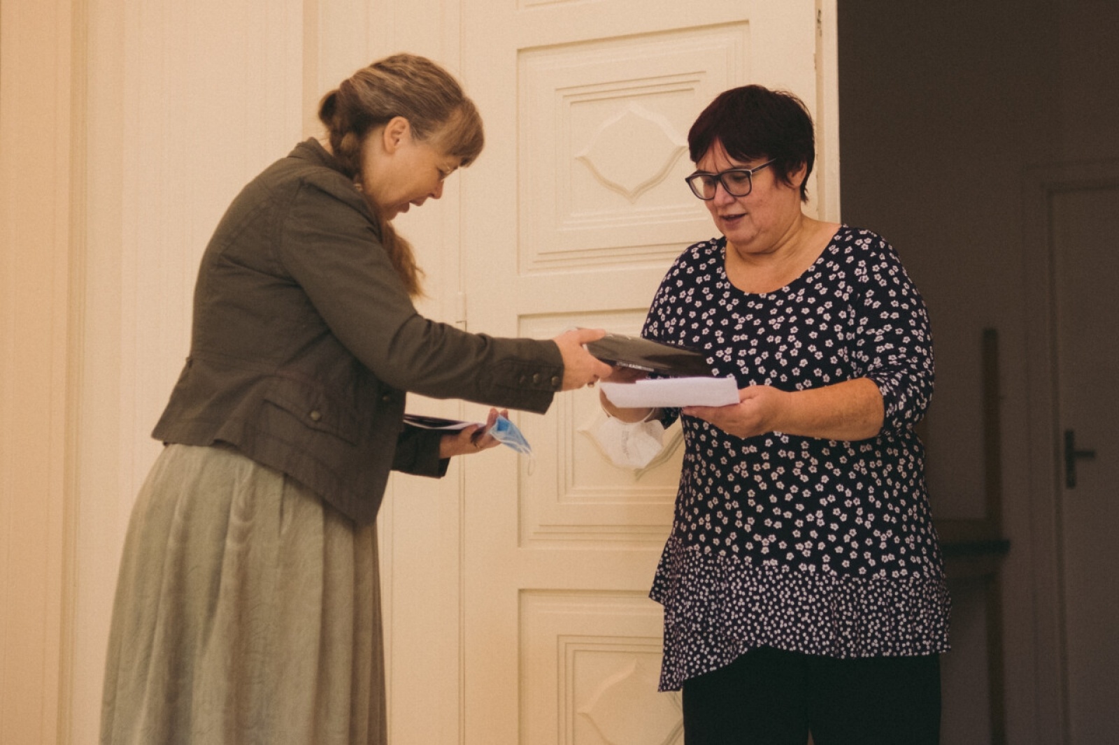 Zdjęcie w galerii na portalu naszwodzislaw.com: Spojrzenia-Vzhled. Jubileuszowa wystawa FOTONu w Opawie wiadomości z regionu