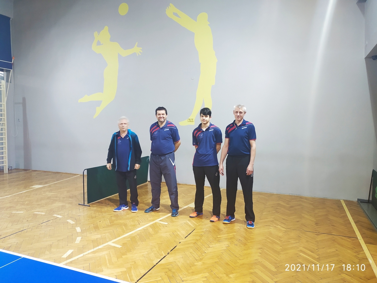 Zdjęcie w galerii na portalu naszwodzislaw.com: Młodość i szybkość górą nad doświadczeniem wiadomości z regionu