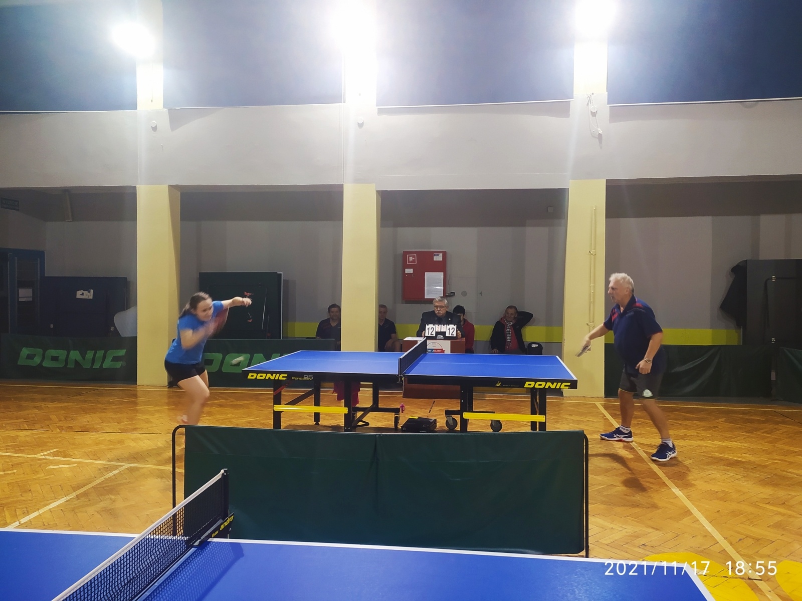 Zdjęcie w galerii na portalu naszwodzislaw.com: Młodość i szybkość górą nad doświadczeniem wiadomości z regionu