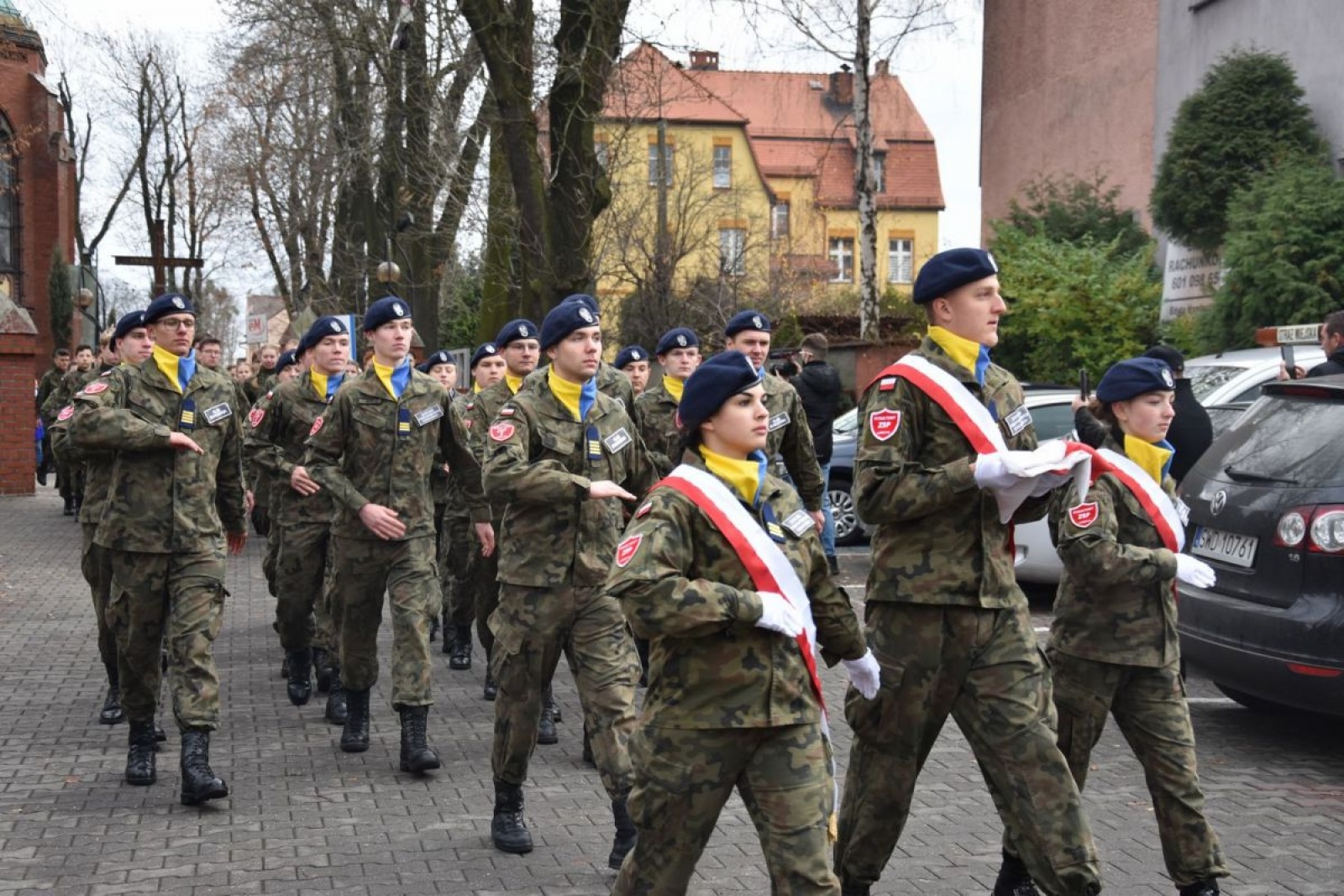 Zdjęcie w galerii na portalu naszwodzislaw.com: Klasy mundurowe z Rydułtów ślubowały [FOTO] wiadomości z regionu