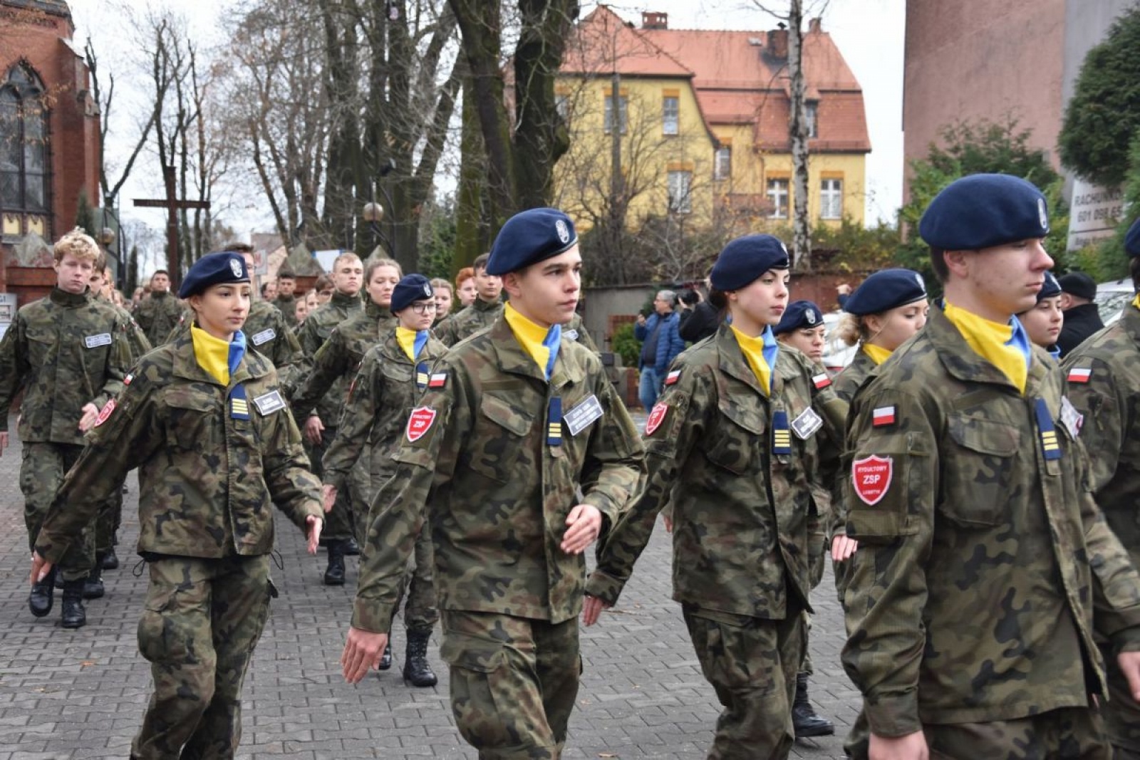 Zdjęcie w galerii na portalu naszwodzislaw.com: Klasy mundurowe z Rydułtów ślubowały [FOTO] wiadomości z regionu