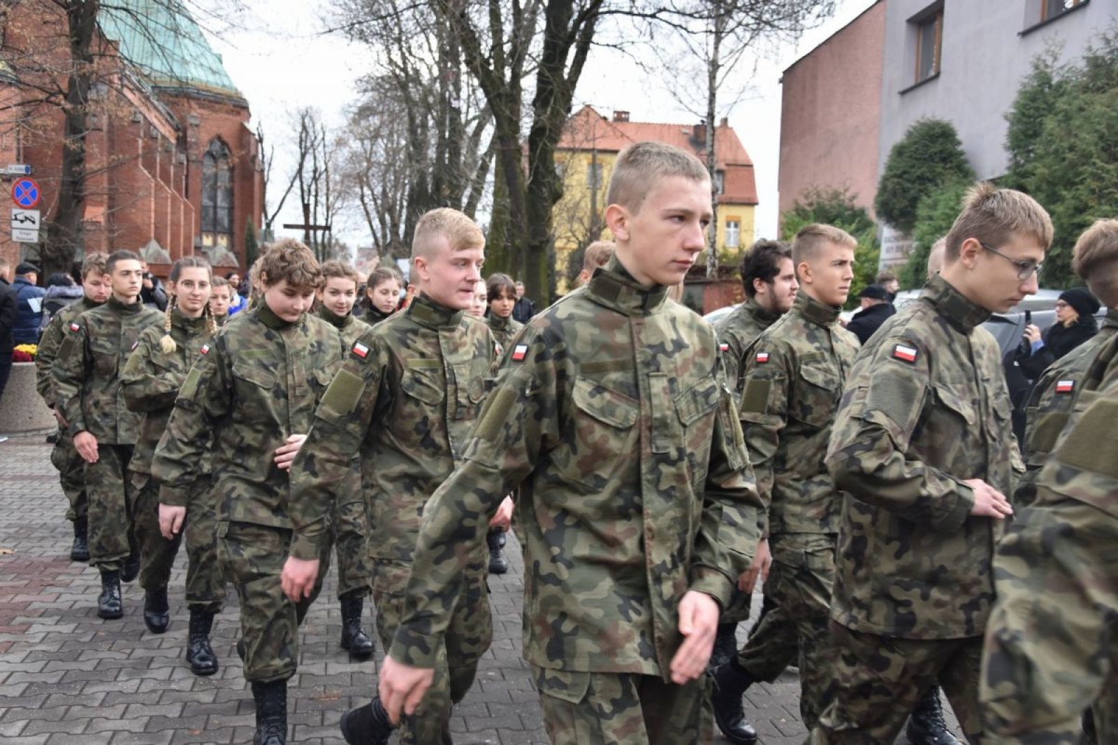 Zdjęcie w galerii na portalu naszwodzislaw.com: Klasy mundurowe z Rydułtów ślubowały [FOTO] wiadomości z regionu