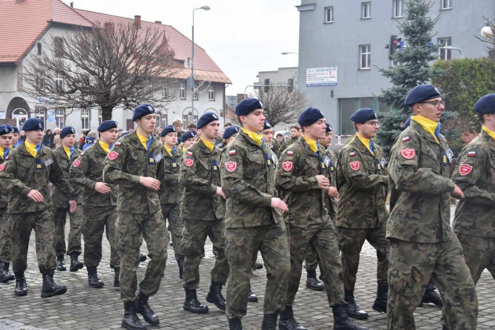 Zdjęcie w galerii na portalu naszwodzislaw.com: Klasy mundurowe z Rydułtów ślubowały [FOTO] wiadomości z regionu