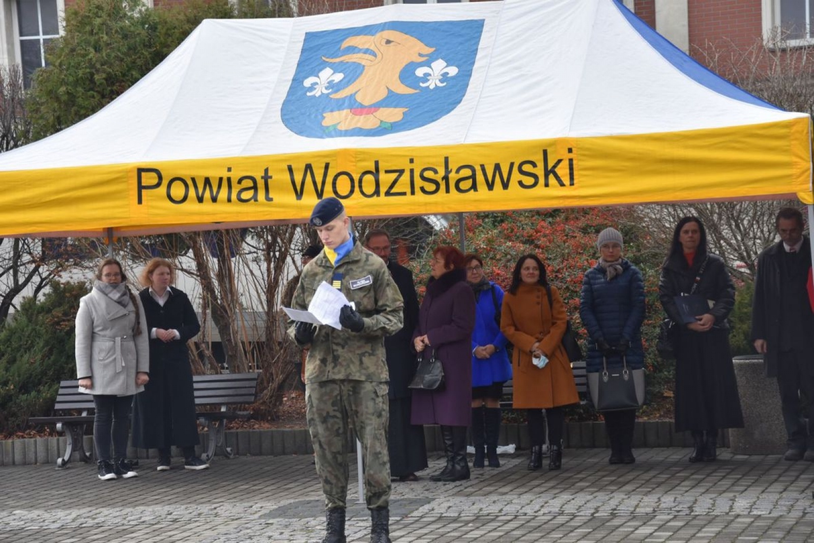 Zdjęcie w galerii na portalu naszwodzislaw.com: Klasy mundurowe z Rydułtów ślubowały [FOTO] wiadomości z regionu