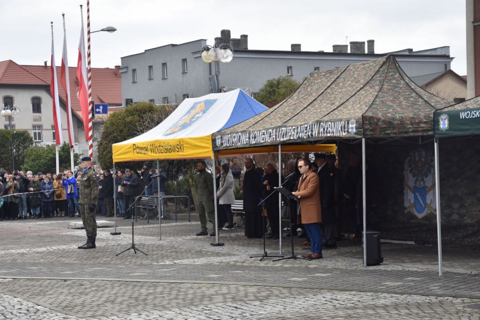 Zdjęcie w galerii na portalu naszwodzislaw.com: Klasy mundurowe z Rydułtów ślubowały [FOTO] wiadomości z regionu